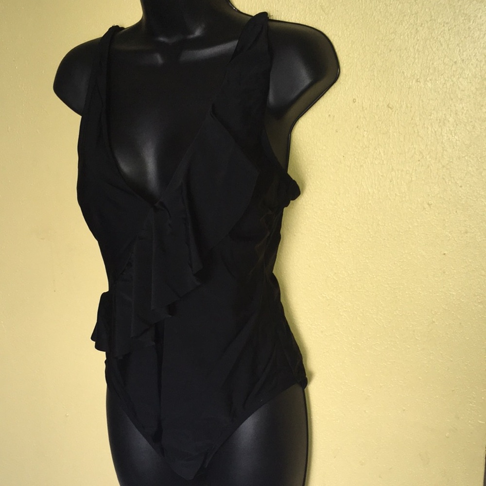 NWT Kona Sol swim black one piece size M. - Picture 4 of 16